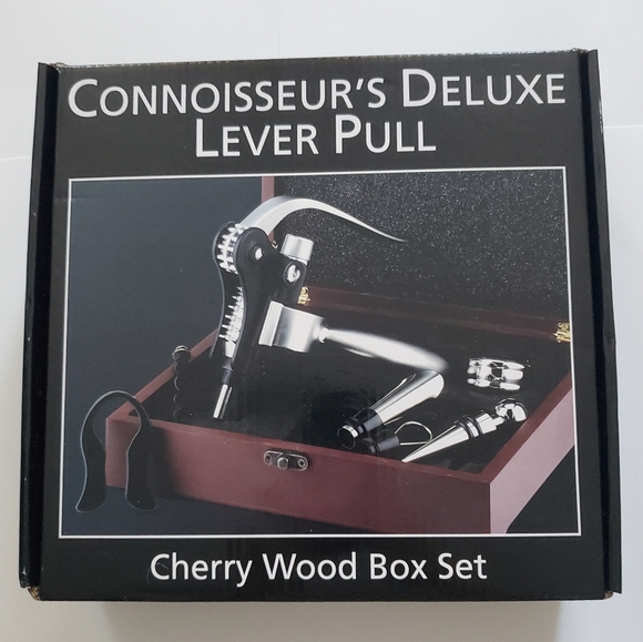 Source Unknown Kitchen Nwt Sealed Wine Opening Kit Including